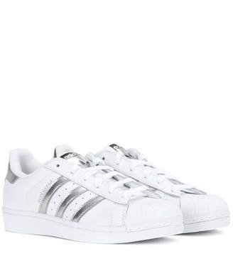 adidas superstar prateadas brilhantes